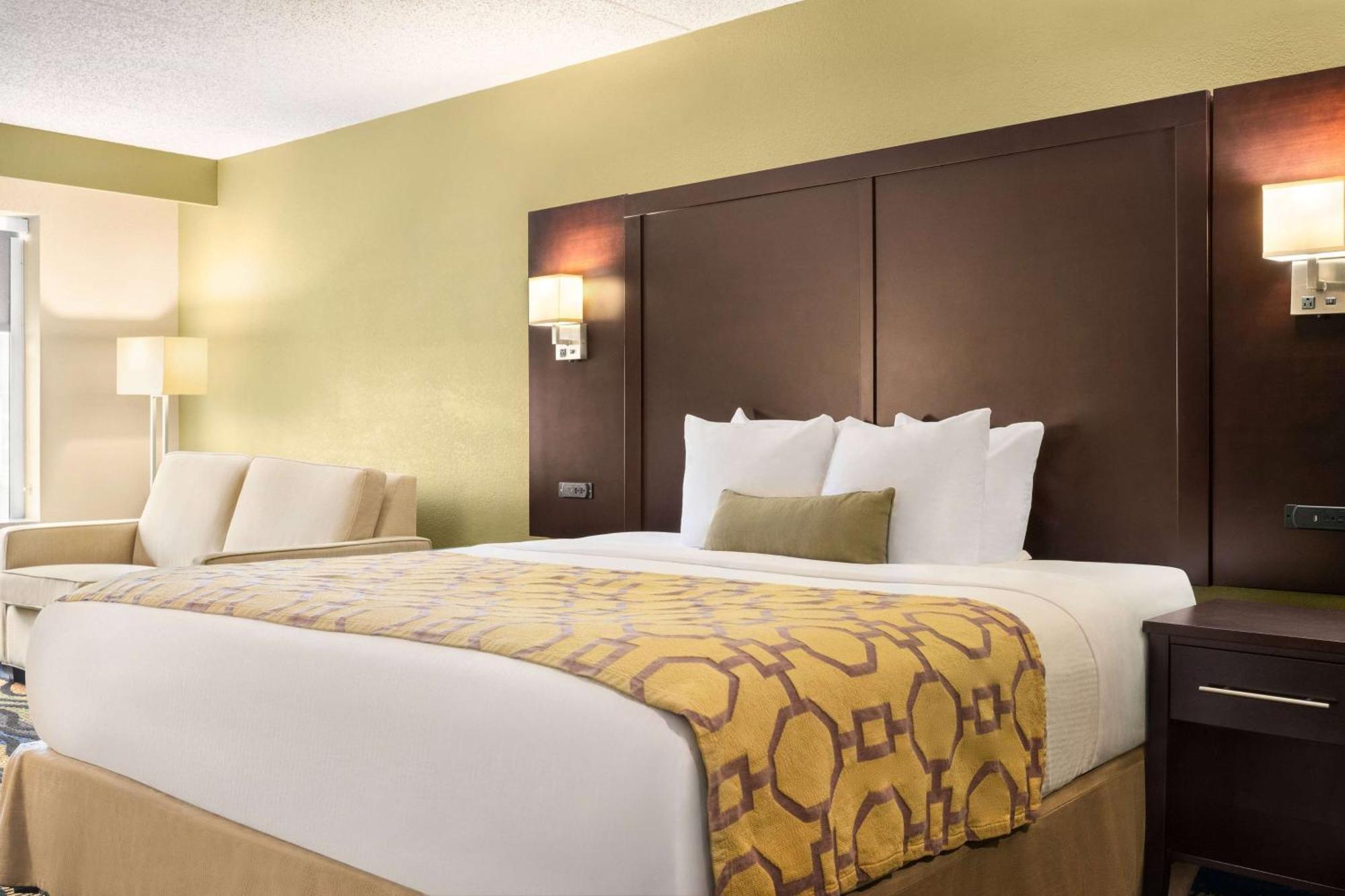 Hotel Baymont By Wyndham Georgetown Exterior foto